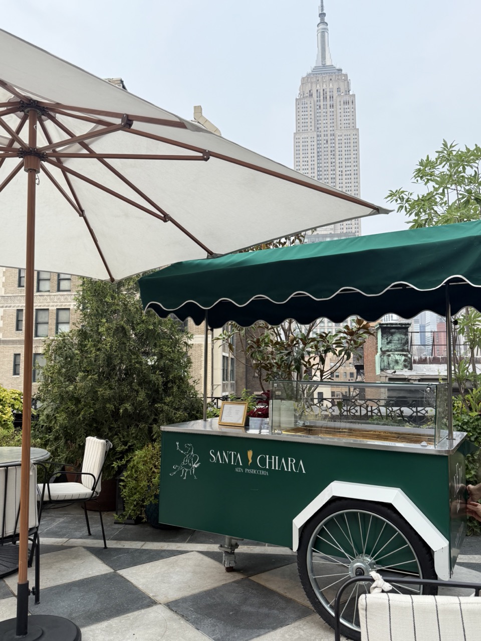 Santa Chiara gelato cart 5